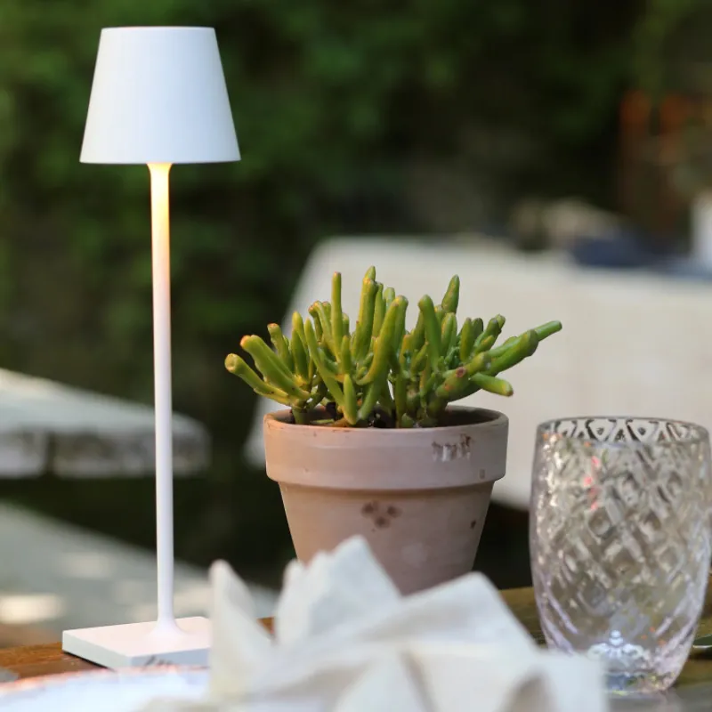 Lampes Et Suspensions<Zafferano Micro lampe de table Poldina Blanc,