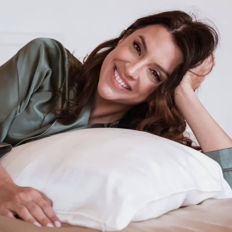 Les Accessoires | Housses De Couette, Parures<Emily's Pillow Taie d'Oreiller en Soie 65 x 65 cm Blanc,