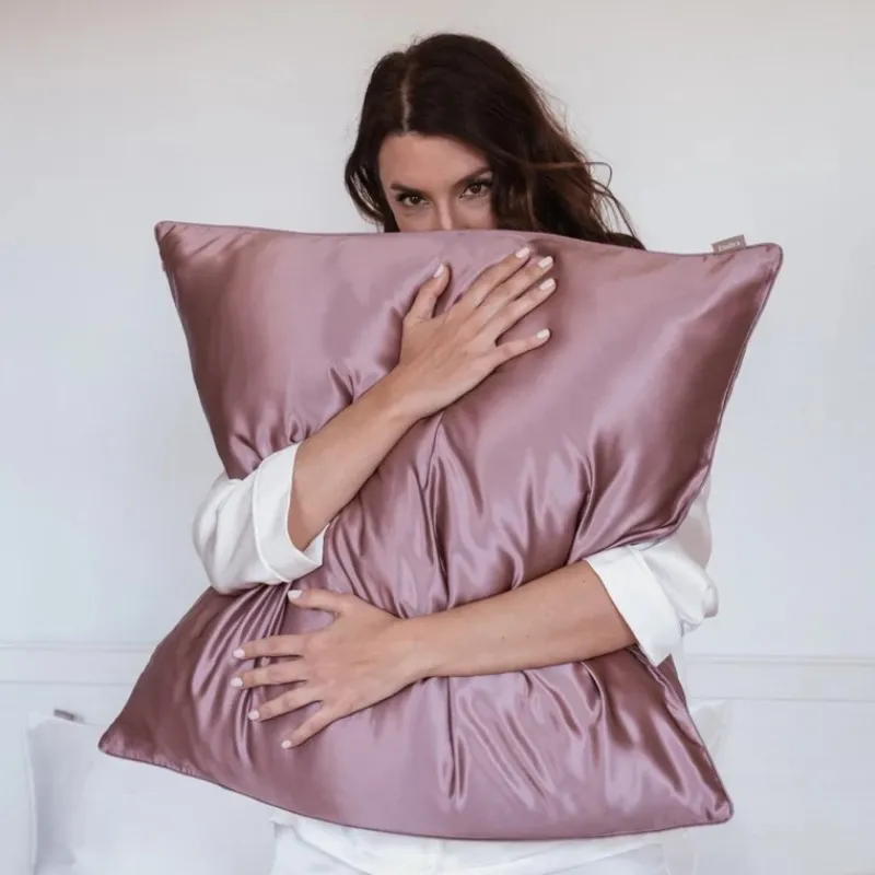 Les Accessoires | Housses De Couette, Parures<Emily's Pillow Taie d'Oreiller en Soie 65 x 65 cm Bois de Rose,